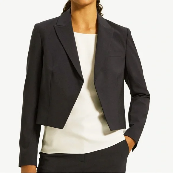 Theory Cropped Blazer - Size 8 - Picture 1 of 12